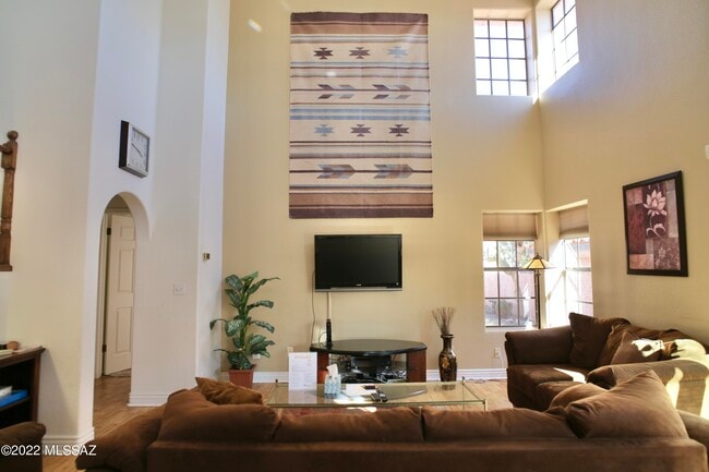 Building Photo - 5258 N Adobe Cir