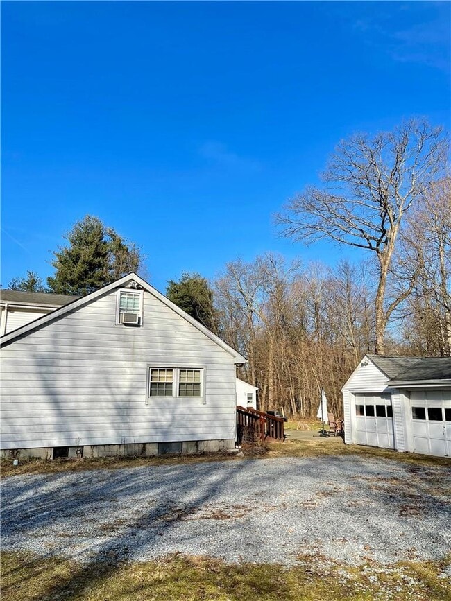 Building Photo - 296 NY-82