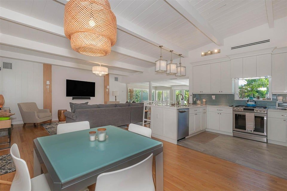 Building Photo - 1936 Harbour Inlet Dr