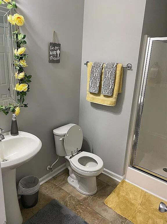 Building Photo - 364 Heathrow Dr