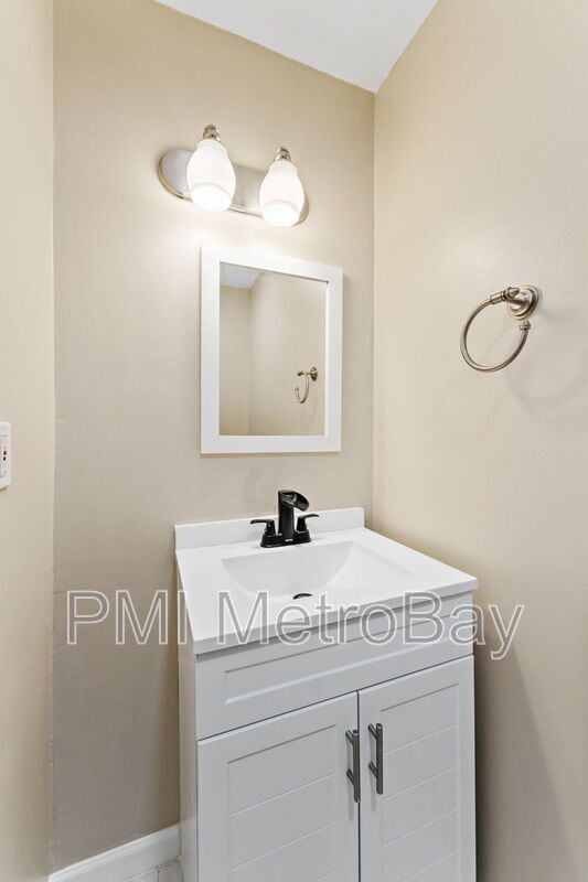 Building Photo - 7616 La Mesita Ct