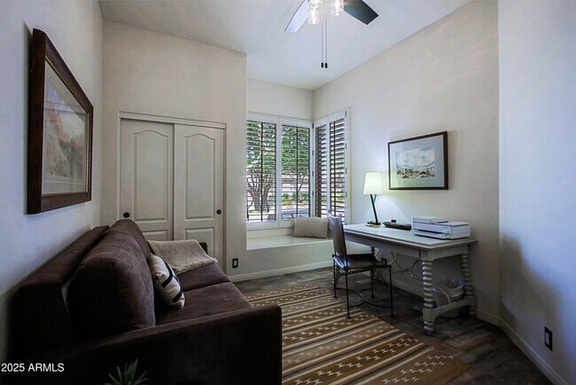 Building Photo - 6879 E Amber Sun Dr