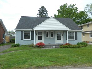 Building Photo - 1046 Grace St