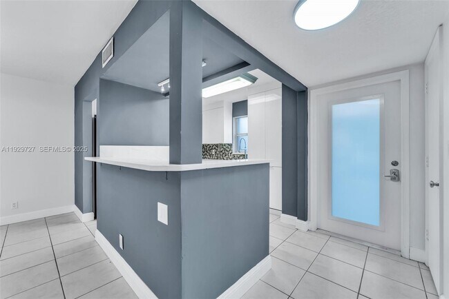 Building Photo - 2945 NW 68th St