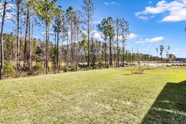 Building Photo - 502 Sound Dr