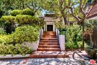 Building Photo - 4370 Park Milano