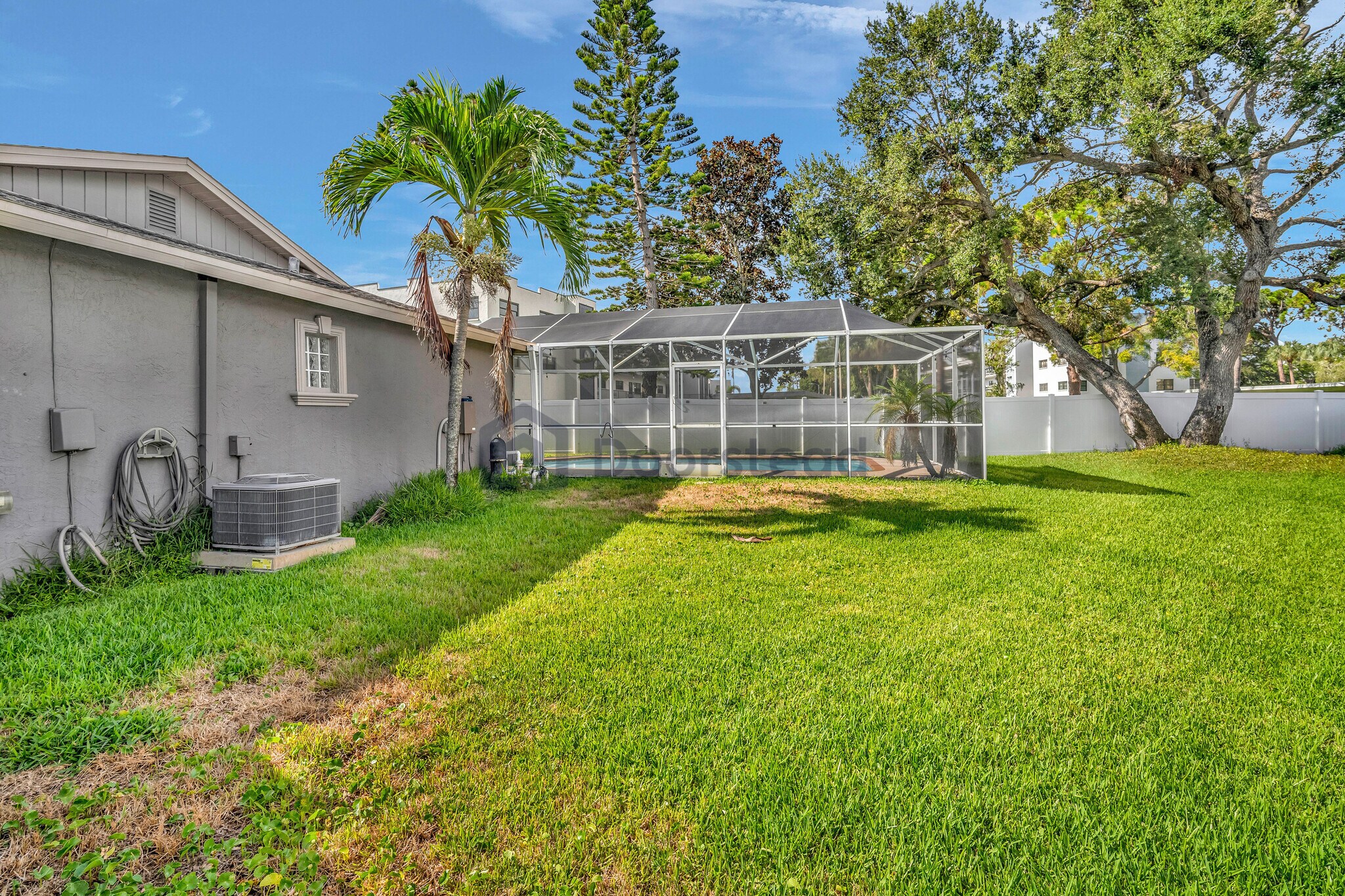 Building Photo - 7892 Sundown Dr