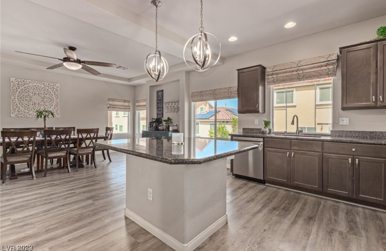 Building Photo - 9784 Kodiak Island Ct