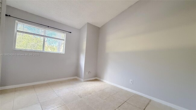 Building Photo - 3457 NW 44th St
