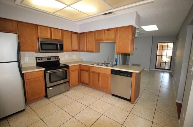 Building Photo - 2848 Rustic Oaks Dr