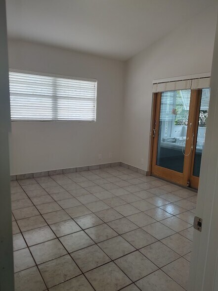 Building Photo - 1504 Flagler Ave