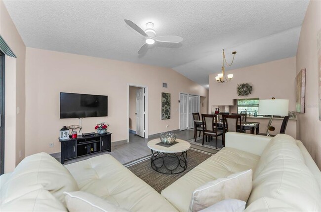 Building Photo - 1682 Seascape Cir