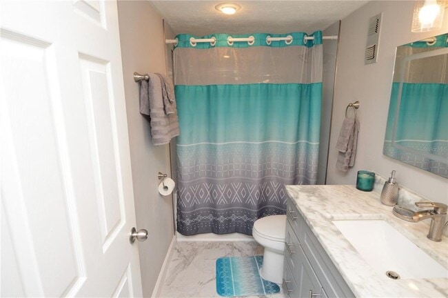 Building Photo - 4908 38th Way S