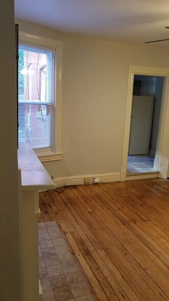 Living Room - 309 Lawn St