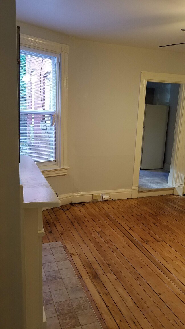 Living Room - 309 Lawn St