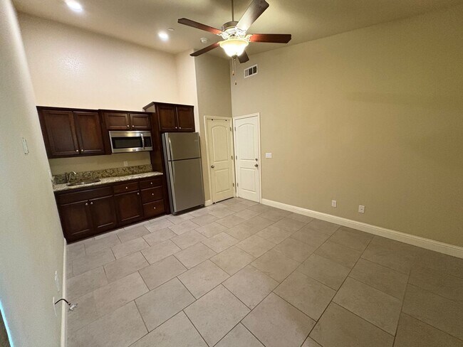 Building Photo - Lennar built home, coming soon!