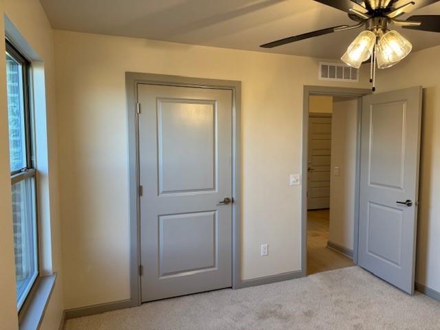 Building Photo - 2421 Heather Rd