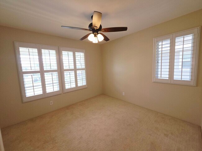 Building Photo - 91-1240-1240 Kaileolea Dr