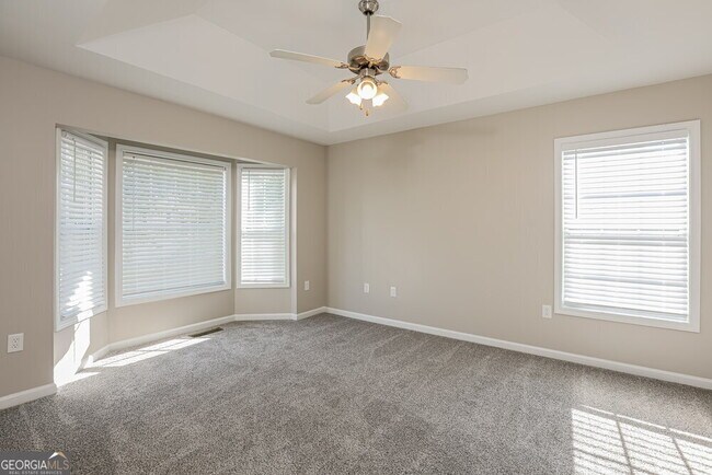 Building Photo - 6983 Pine Shadow Way