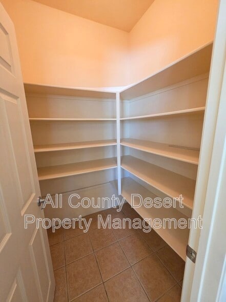 Building Photo - 47471 Harbour Lights Ln