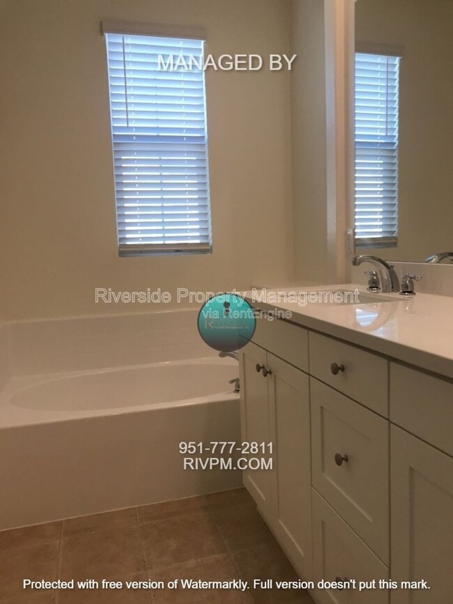 Building Photo - 14552 Sienna Pl