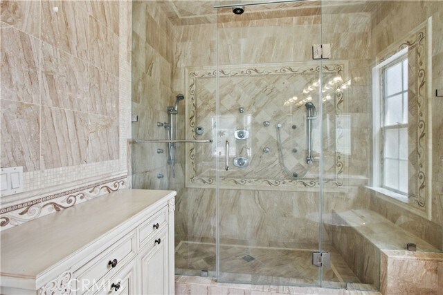 Building Photo - 1117 Encanto Dr
