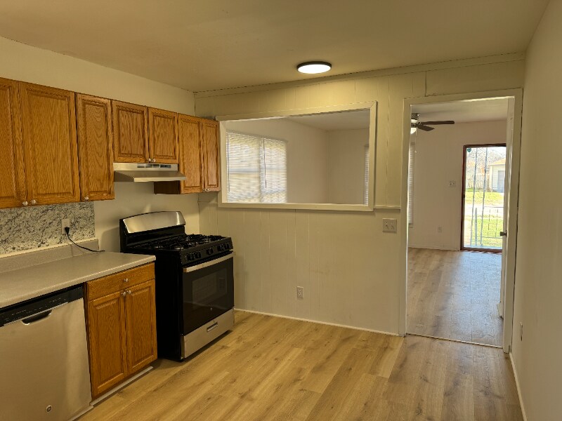 Building Photo - 4338 Cunningham Dr