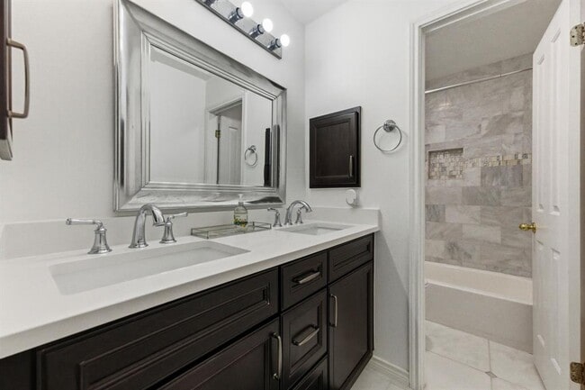 Building Photo - 6405 Aden Ln