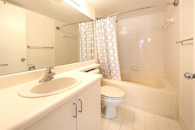 Building Photo - 4808 N State Rd 7