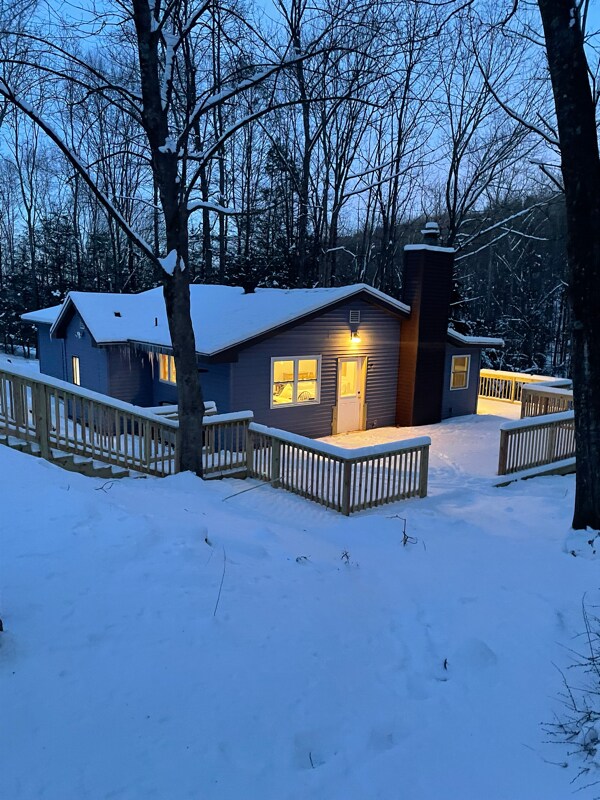 Building Photo - 189 Eagle Pass Rd