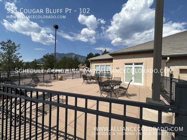 Building Photo - 555 Cougar Bluff Point