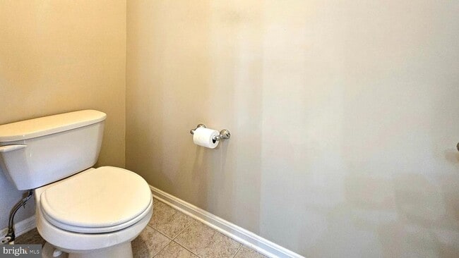 Building Photo - 10607 School St