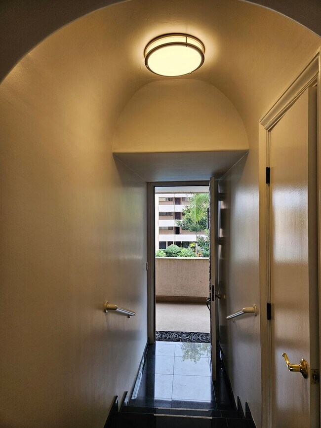 Building Photo - Live at Le Rondelet - Two Bedrooms and Views!