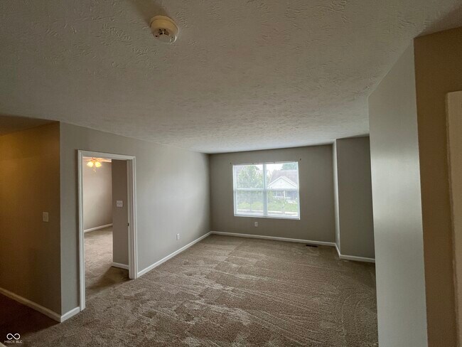 Building Photo - 15156 High Timber Ln