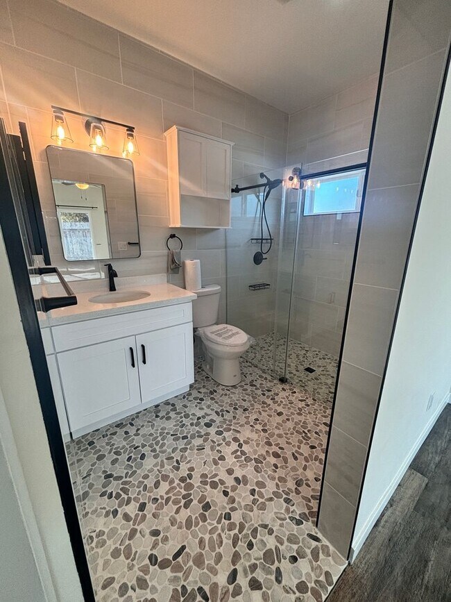 Building Photo - NEW CONSTRUCTION! 3 BED/2 BATH RESIDENCE A...