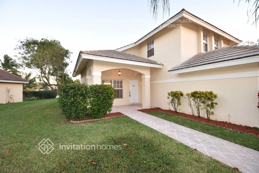 Building Photo - 8640 Rosalie Ct