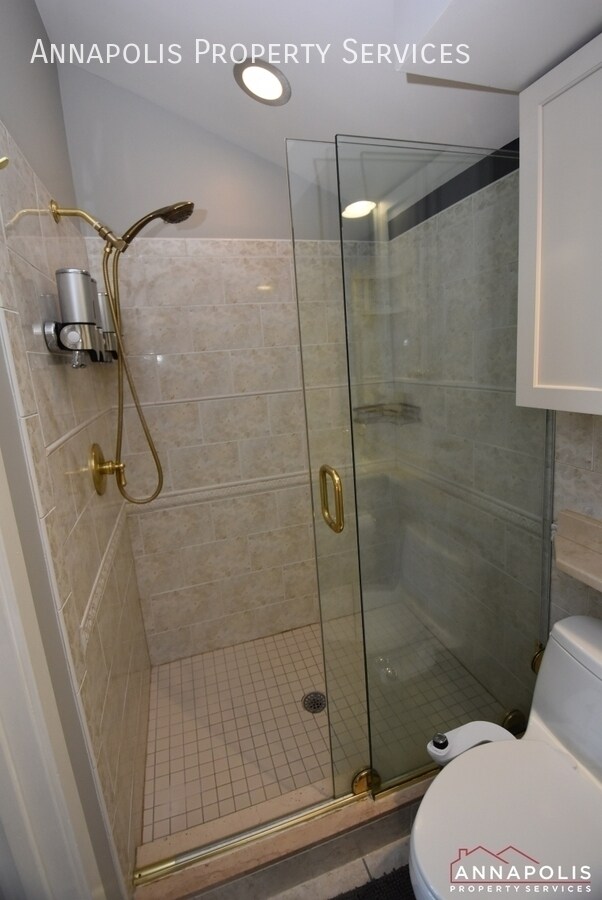 Building Photo - 2118 Chesapeake Harbour Dr
