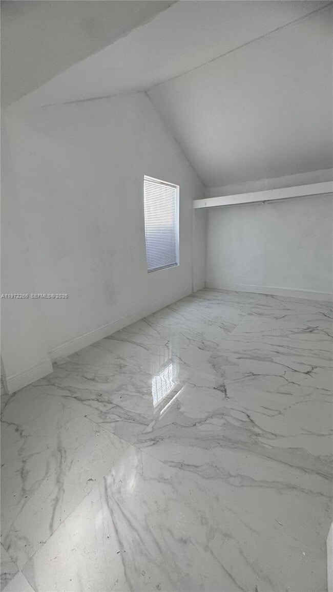 Building Photo - 5158 NW 23rd Ave