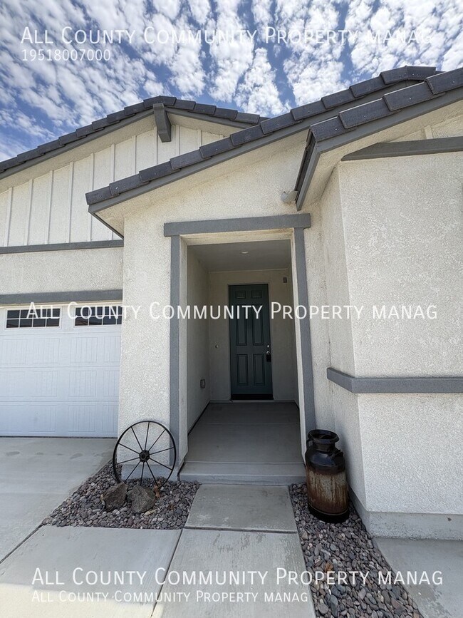 Building Photo - 33067 Muscadelle Ct