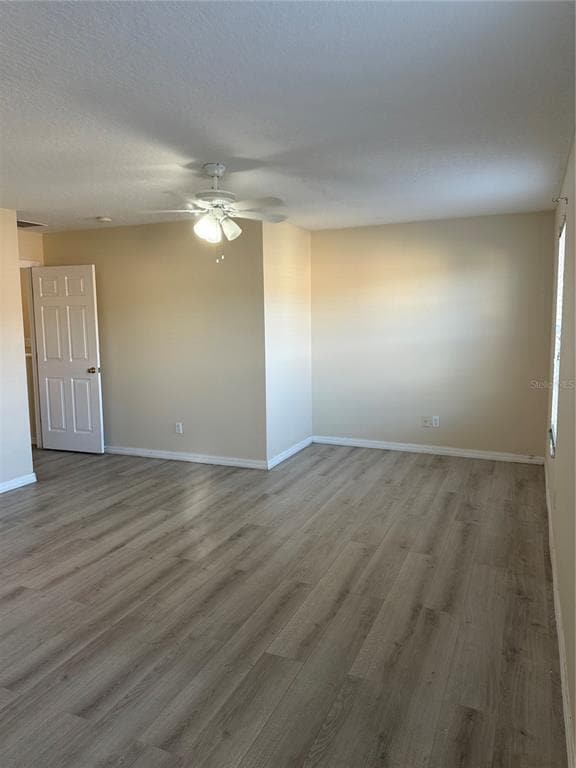 Building Photo - 753 Cresting Oak Cir