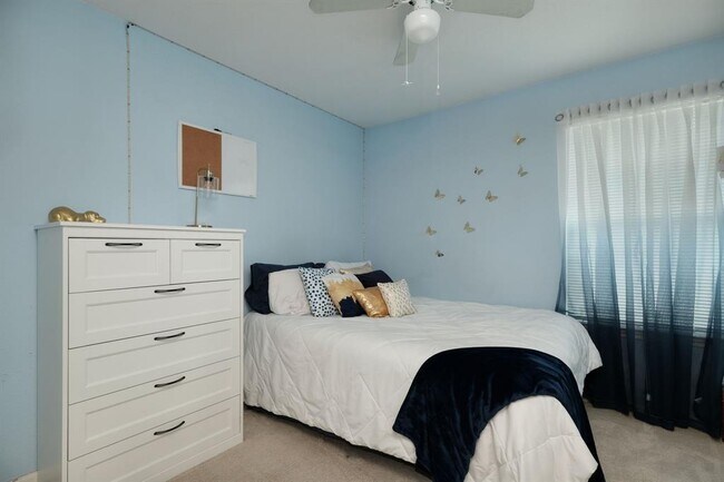 Building Photo - 408 Pheasant Ridge Dr