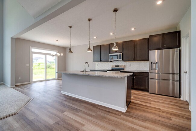 Building Photo - 1744 Ardennes Oak Dr