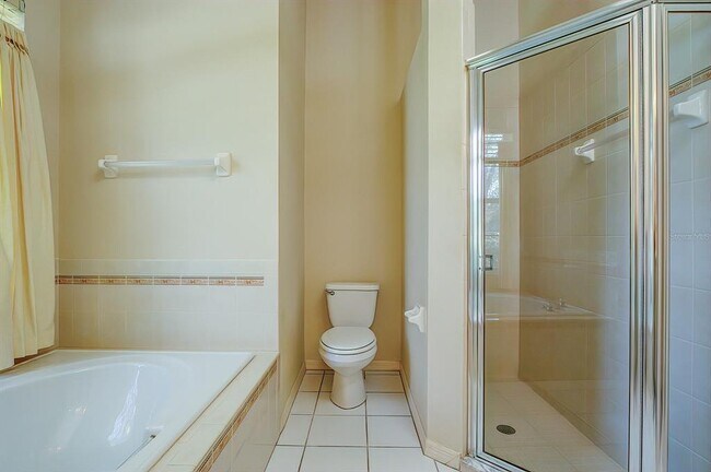 Building Photo - 5 Strawood Point