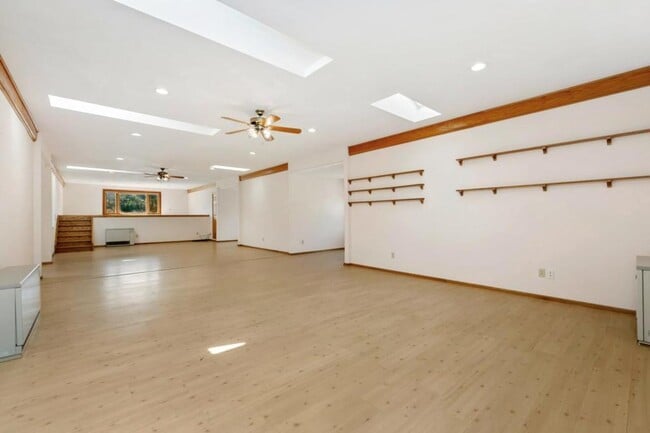 Building Photo - 12615 Co Rd 43