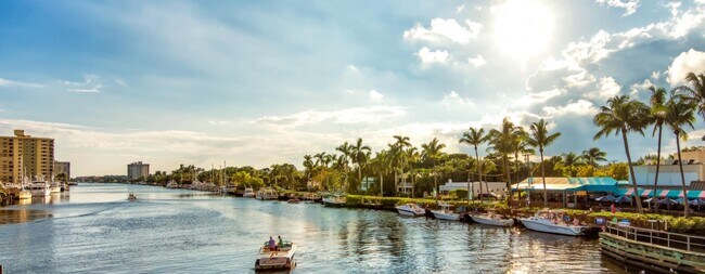 Building Photo - 4784 Blossom Dr