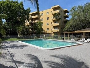 Building Photo - 4111 Stirling Rd