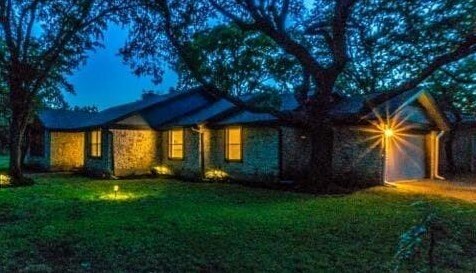 Building Photo - 4300 Knob Oak Ln