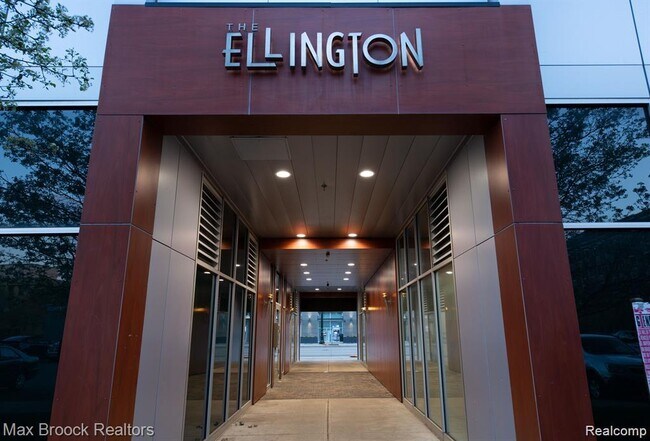 Building Photo - 3670 Woodward Ave