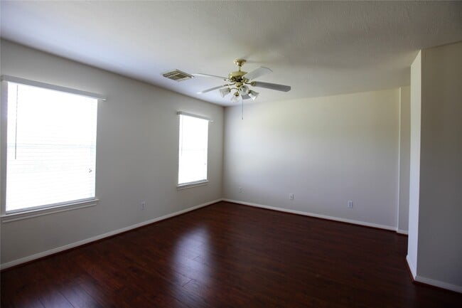 Building Photo - 607 Ashley Cove Ct