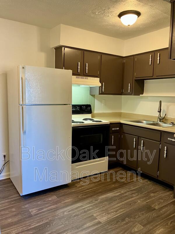 745 Perryville St 745 Perryville St Harrodsburg KY 40330 Apartment